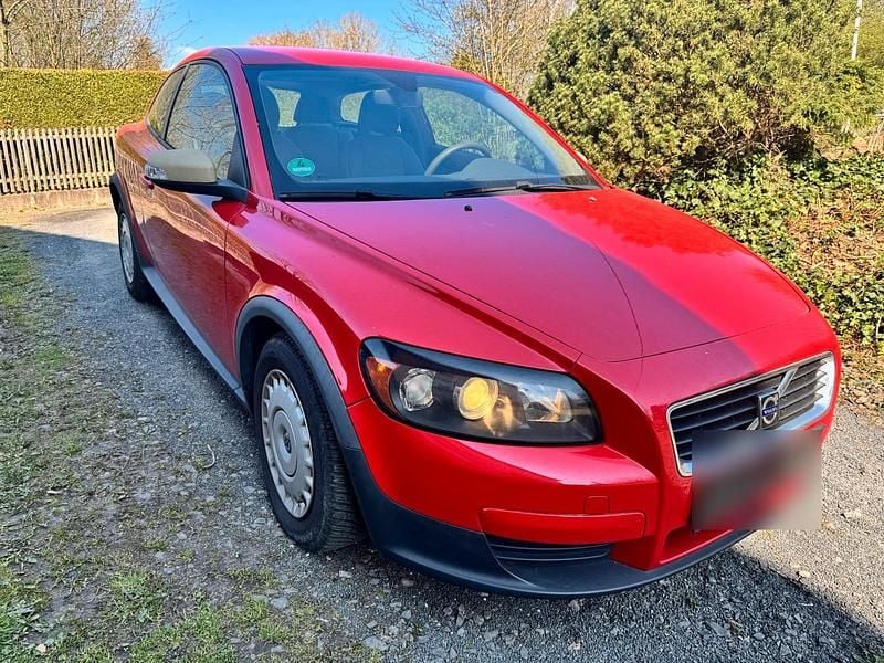 Gebraucht Volvo C30 110 PS (80 kW) 2007 Rot Kleinwagen