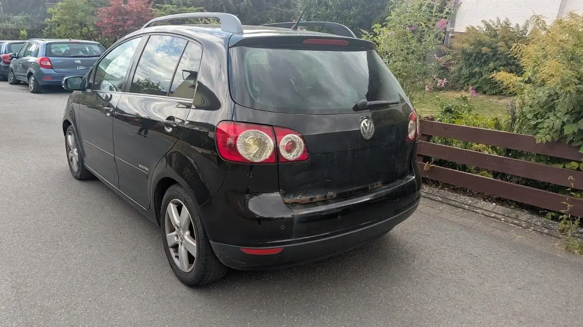 Gebraucht VW Golf V Edition 102 PS (75 kW) 2008 Schwarz Kleinwagen