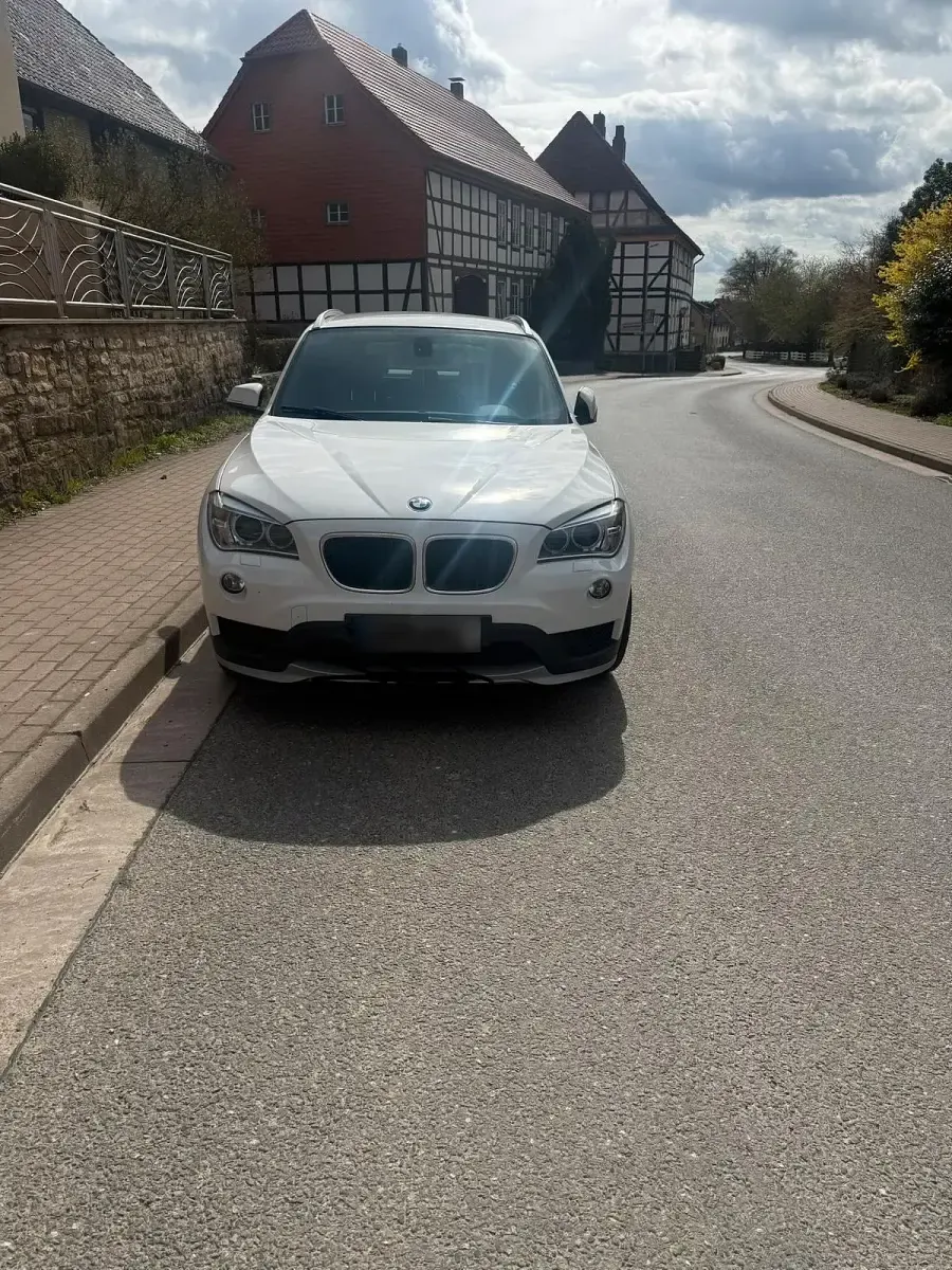 Second-hand BMW X1 140 CP (102 kW) 2015 Alb SUV
