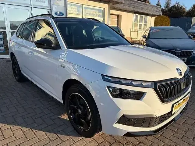 Gebraucht Skoda Kamiq Monte Carlo 116 PS (85 kW) 2020 Moonweiss metallic (metallic) SUV