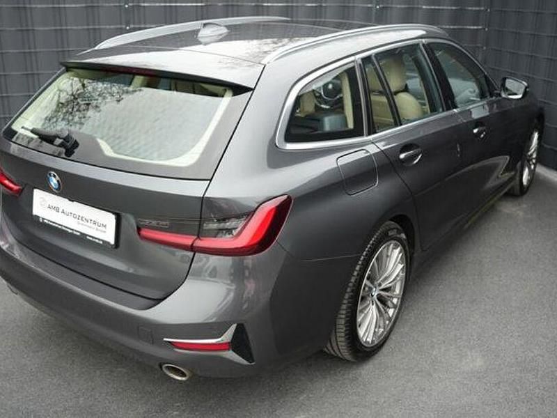 Gebraucht BMW 320 Luxury Line 190 PS (139 kW) 2022 Grau Limousine