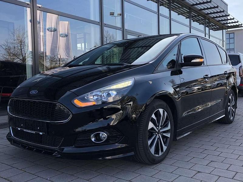 Gebraucht Ford S-MAX ST-Line 190 PS (139 kW) 2019 Schwarz Van / Kleinbus