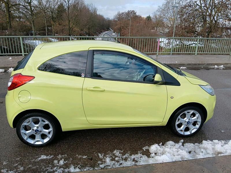 Gebraucht Ford Ka 69 PS (50 kW) 2010 Grün Kleinwagen