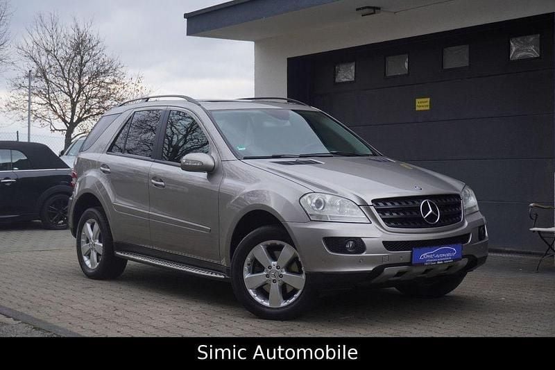 Silber Gebraucht 2006 Mercedes ML320 SUV | 5.999 € (Guter Preis) - Bild 1/4