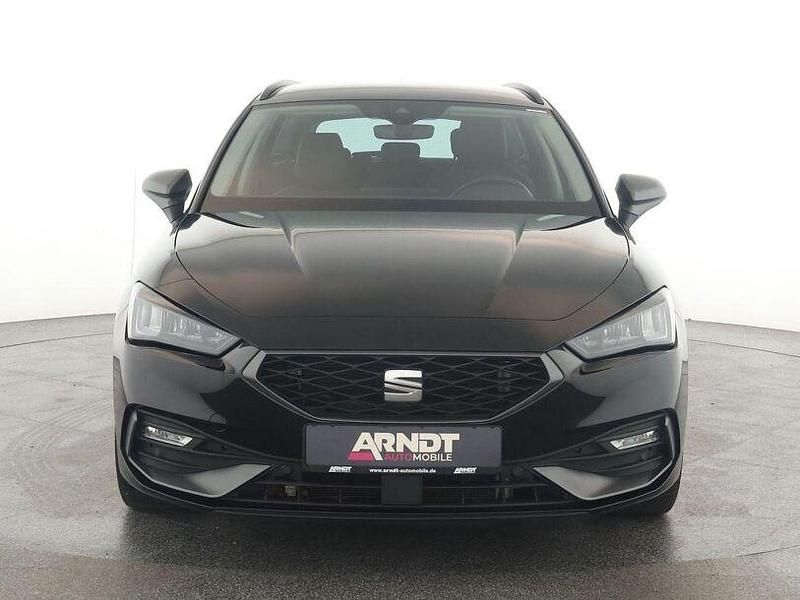 Gebraucht Seat Leon FR 150 PS (110 kW) 2024 Midnight schwarz Limousine