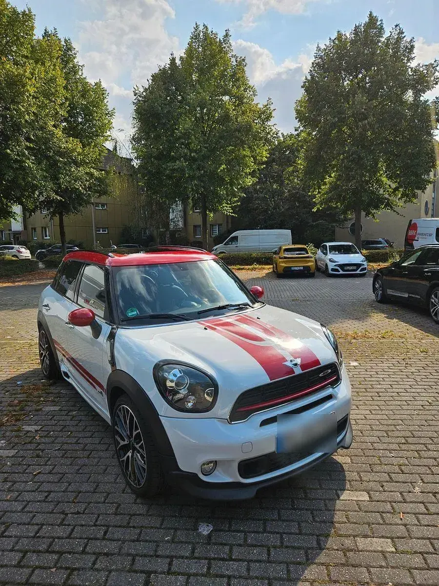Gebraucht Mini John Cooper Works 218 PS (160 kW) 2015 Weiß Kleinwagen