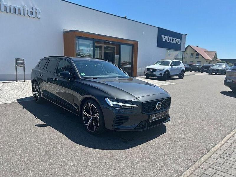 Gebraucht Volvo V60 Plus 349 PS (256 kW) 2024 Grau Kombi