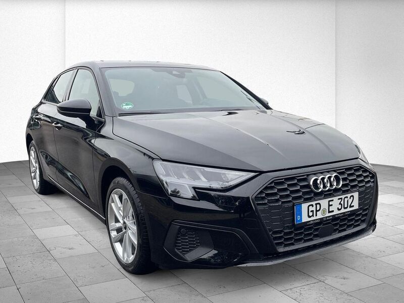 Gebraucht Audi A3 Basis 150 PS (110 kW) 2024 Brillantschwarz Limousine