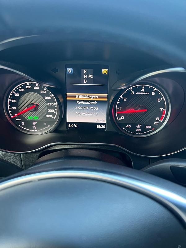 Gebraucht Mercedes GLC63 AMG AMG 476 PS (350 kW) 2018 Blau SUV