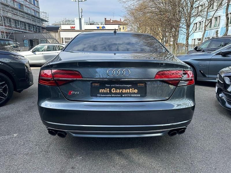 Gebraucht Audi S8 Sport 519 PS (381 kW) 2016 Grau Limousine