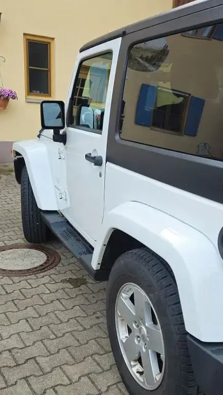 Gebraucht Jeep Wrangler Sahara 200 PS (147 kW) 2011 Weiß SUV