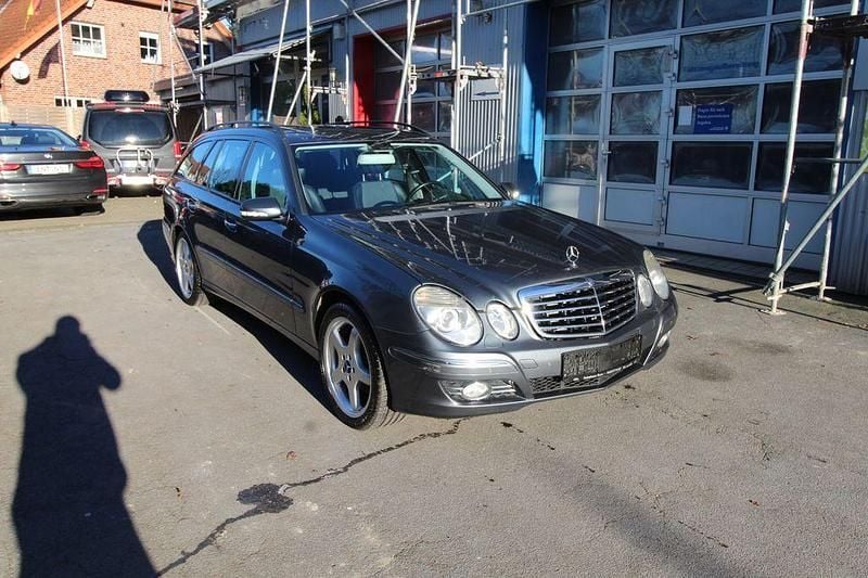 Gebraucht Mercedes E320 Avantgarde 224 PS (164 kW) 2006 Grau Kombi
