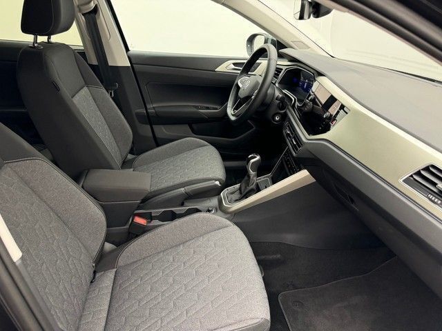 Gebraucht VW Taigo Life 95 PS (69 kW) 2023 Deep black perleffekt SUV