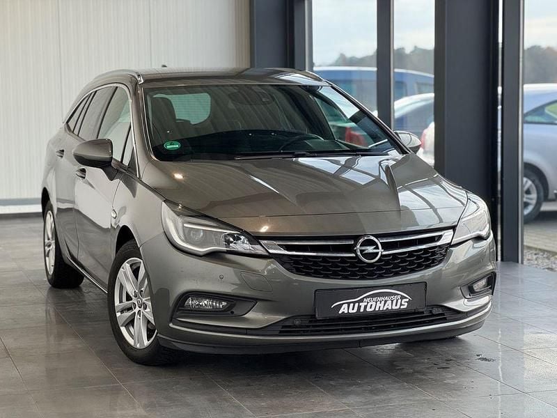 Gebraucht Opel Astra Dynamic 136 PS (100 kW) 2017 Grau Kombi