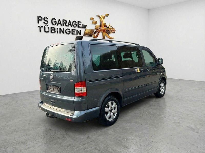 Gebraucht VW Transporter Highline 174 PS (127 kW) 2009 Grau Van