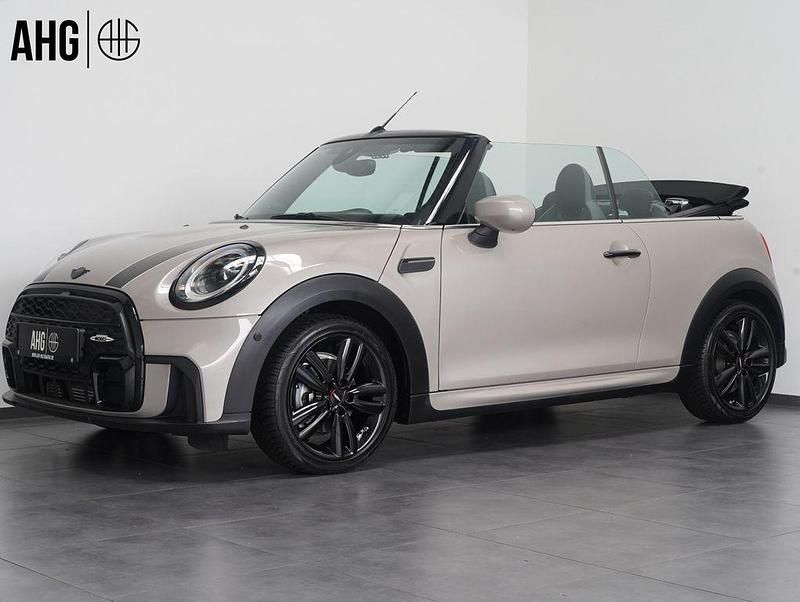 Grau Gebraucht 2023 Mini John Cooper Works Cabriolet Cabrio | 31.950 € (Fairer Preis) - Bild 1/4