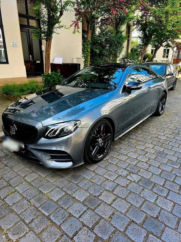 Second-hand Mercedes E220 194 CP (142 kW) 2019 Gri Coupe