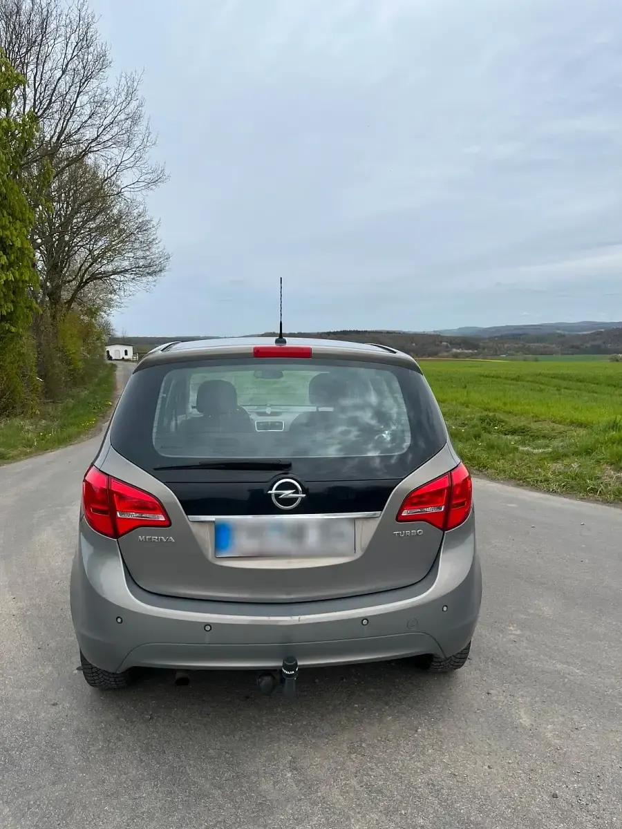 Gebraucht Opel Meriva 125 PS (91 kW) 2011 Silber Van / Kleinbus
