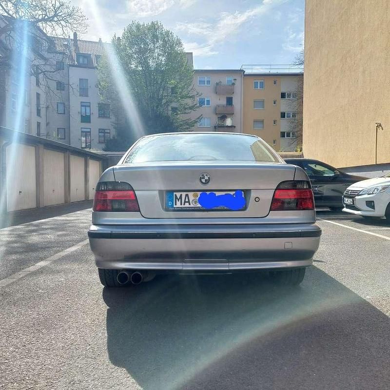 Gebraucht BMW 528 193 PS (141 kW) 1996 Grau Limousine