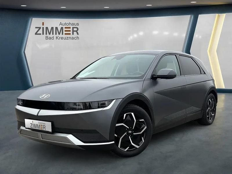 Shooting star / mat Gebraucht 2024 Hyundai Ioniq Techniq Kleinwagen | 31.880 € (Superpreis) - Bild 1/1