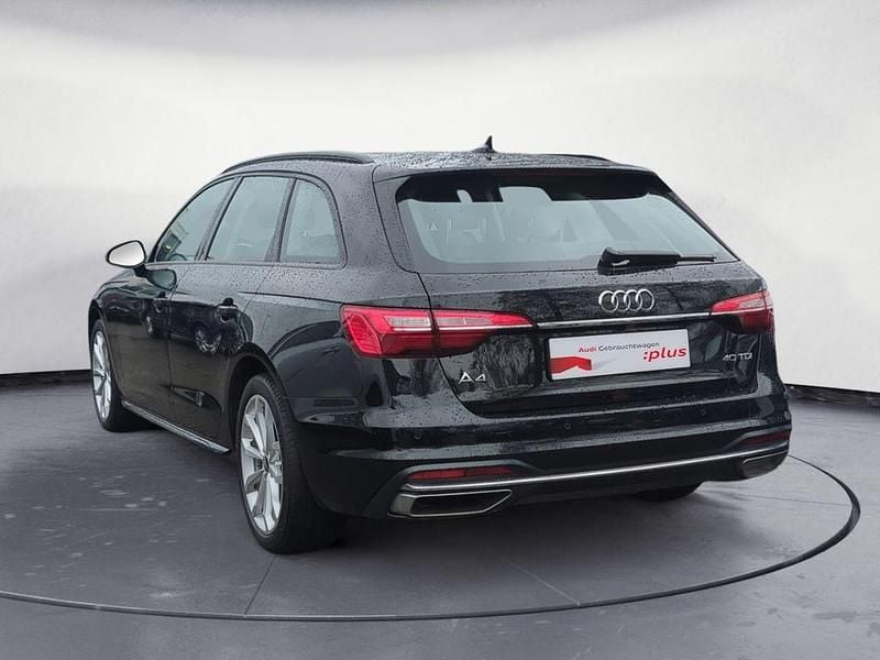Gebraucht Audi A4 Advanced 204 PS (150 kW) 2023 Schwarz Kombi