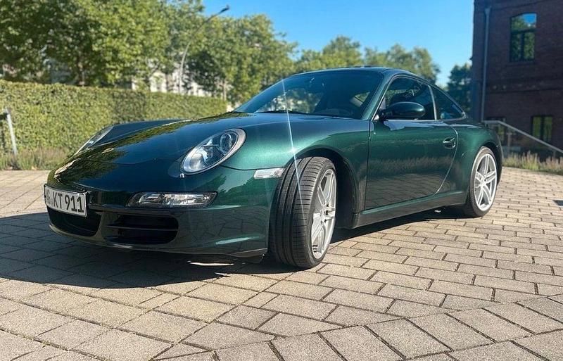 Gebraucht Porsche 911 Carrera 325 PS (239 kW) 2006 Grün Coupé