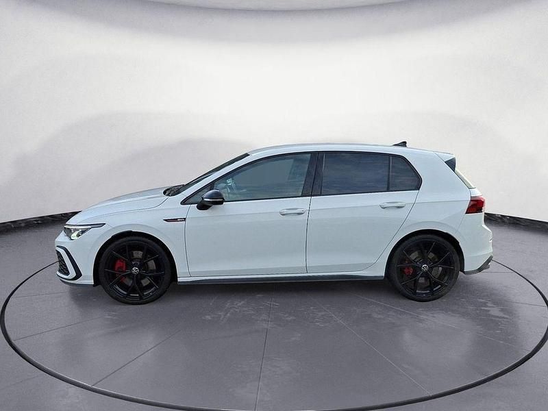 Gebraucht VW Golf VIII GTI 245 PS (180 kW) 2021 Weiß Limousine