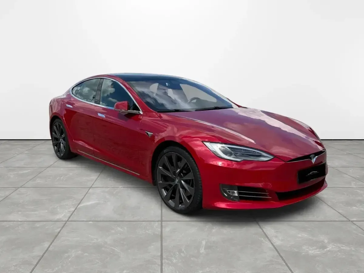 Gebraucht Tesla Model S 311 kW (423 PS) 2019 Rot Kleinwagen