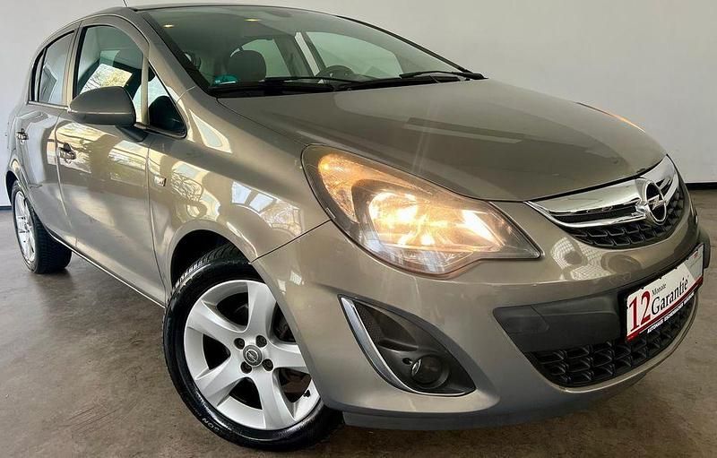 Braun Gebraucht 2015 Opel Corsa Active Limousine | 5.190 € (Fairer Preis) - Bild 1/4