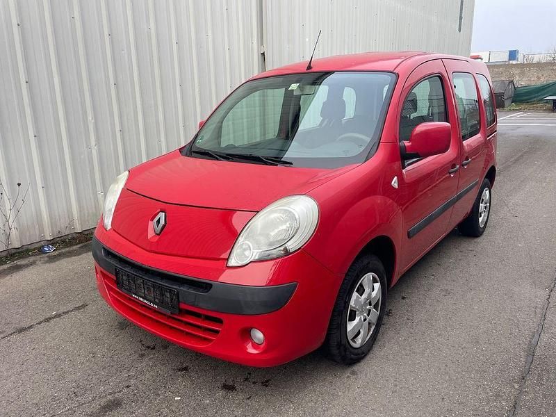 Rot Gebraucht 2010 Renault Kangoo Happy Family Van / Kleinbus | 1.990 € (Superpreis) - Bild 1/4