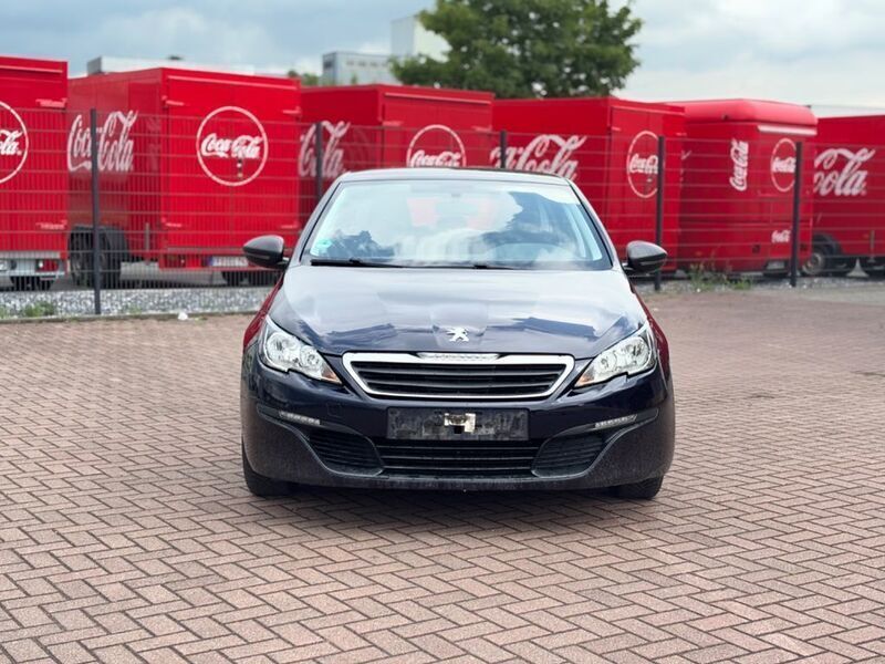 Blau Gebraucht 2015 Peugeot 308 Access Kombi | 3.990 € - Bild 1/4