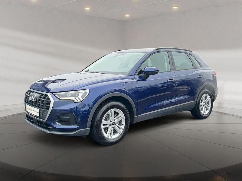 Gebraucht Audi Q3 Basis 245 PS (180 kW) 2022 Blau SUV