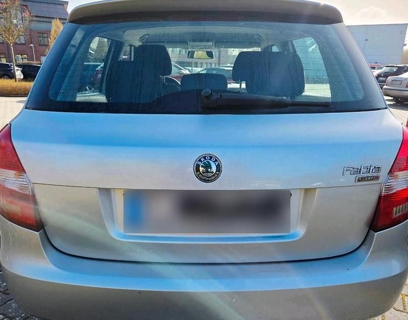Gebraucht Skoda Fabia 75 PS (55 kW) 2007 Silber Limousine