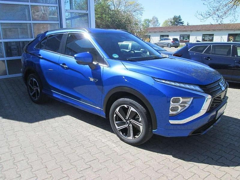 Gebraucht Mitsubishi Eclipse Cross Top 98 PS (72 kW) 2022 Blau SUV