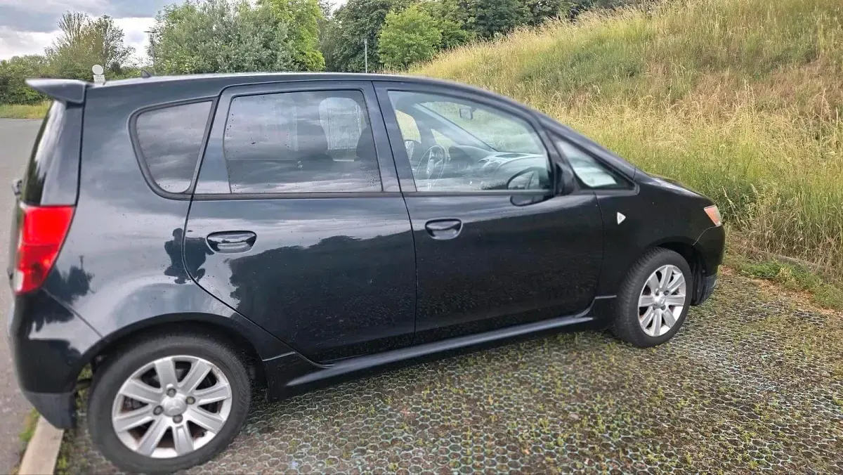 Gebraucht Mitsubishi Colt Edition 95 PS (69 kW) 2012 Schwarz Kleinwagen