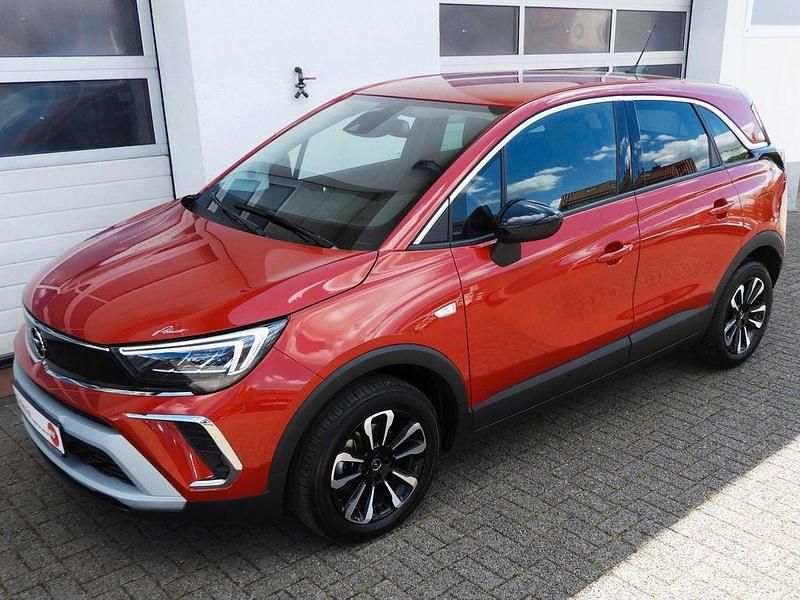 Gebraucht Opel Crossland Elegance 110 PS (80 kW) 2024 Rot SUV