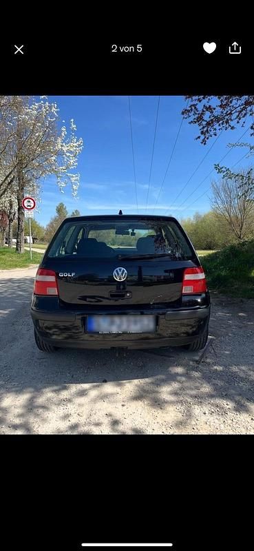Gebraucht VW Golf IV 75 PS (55 kW) 2002 Schwarz Kleinwagen