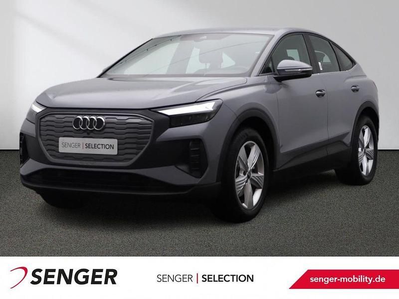 Kieselgrau Gebraucht 2022 Audi Q4 Sportback e-tron Basis SUV | 29.990 € (Etwas zu teuer) - Bild 1/4
