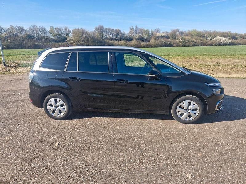 Gebraucht Citroën C4 SpaceTourer PureTech 131 PS (96 kW) 2020 Schwarz Van / Kleinbus