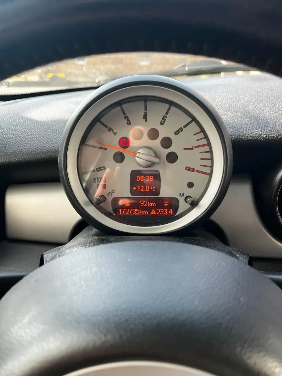 Käytetty Mini ONE 90 HP (66 kW) 2008 Harmaa Viistoperä