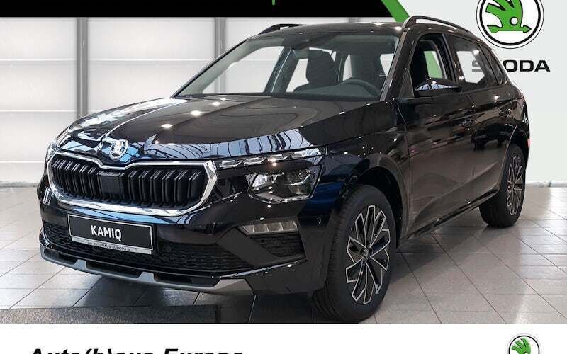 Schwarz Neu 2025 Skoda Kamiq Tour SUV | 36.690 € - Bild 1/4