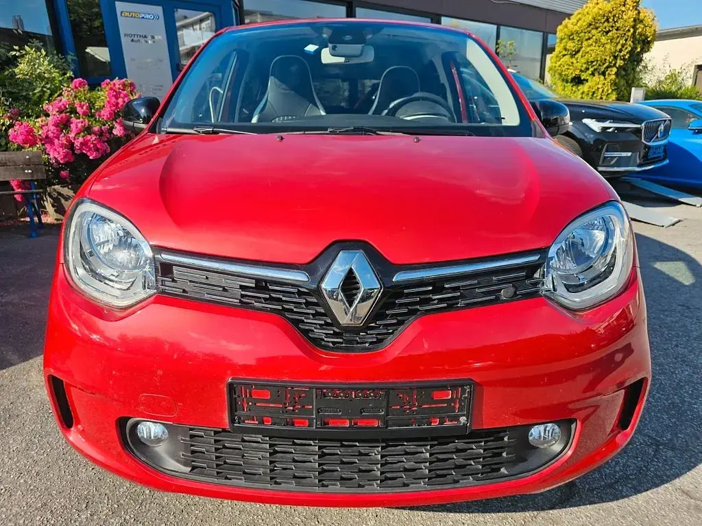 Gebraucht Renault Twingo Techno 60 kW (82 PS) 2023 Rot Kleinwagen