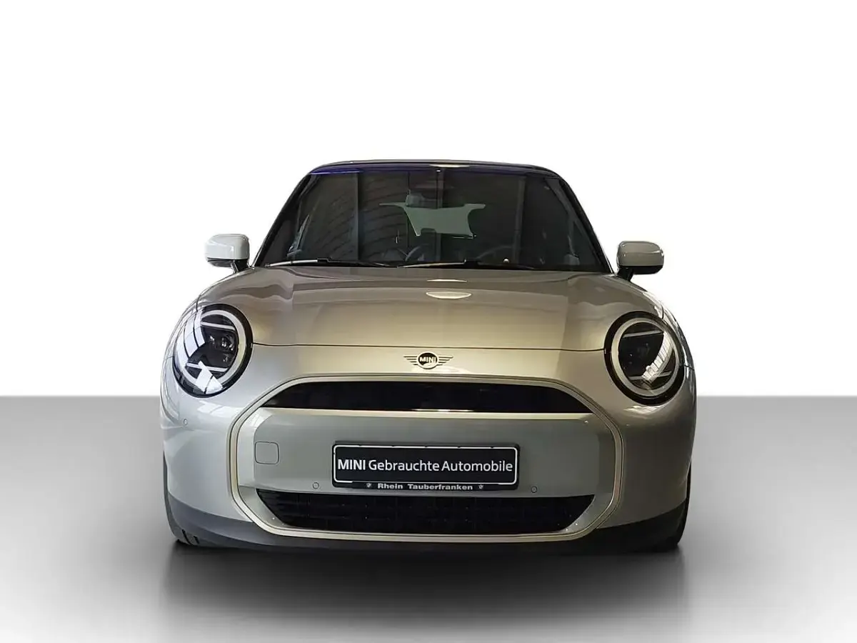 Gebraucht Mini Cooper 135 kW (184 PS) 2025 Melting silver iii Kleinwagen