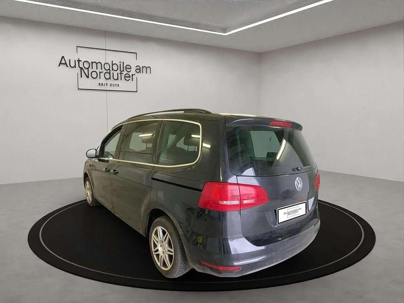 Gebraucht VW Sharan 170 PS (125 kW) 2012 Deep black perleffekt Van / Kleinbus