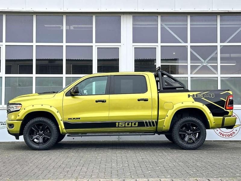 Gebraucht Dodge Custom 401 PS (294 kW) 2023 Gold SUV