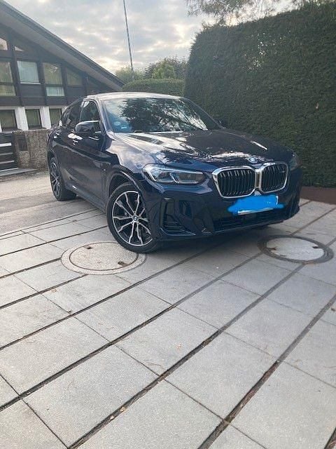 Blau Gebraucht 2022 BMW X4 M Sport SUV | 52.500 € (Fairer Preis) - Bild 1/4
