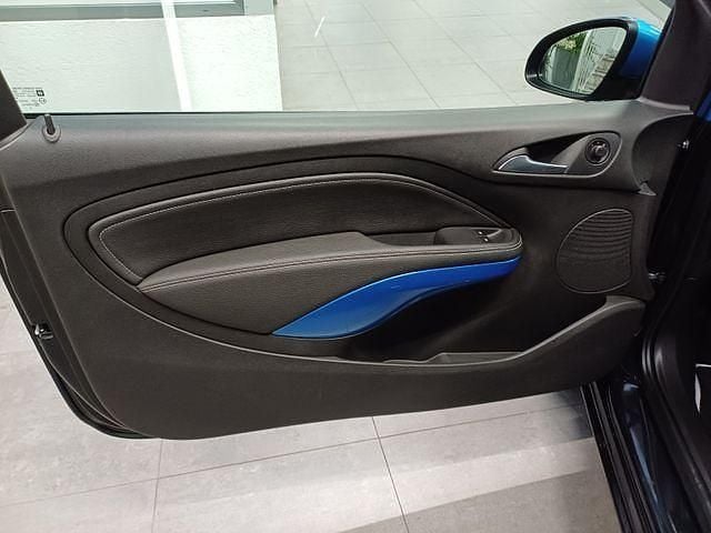 Używany Opel Adam Jam 101 KM (74 kW) 2015 Czarny Hatchback