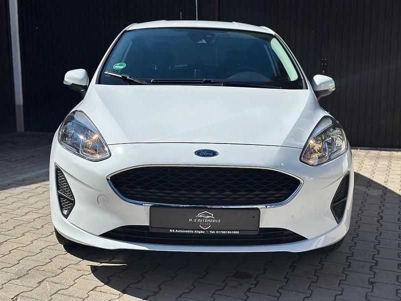 Gebraucht Ford Fiesta Trend 71 PS (52 kW) 2019 Weiß Kleinwagen