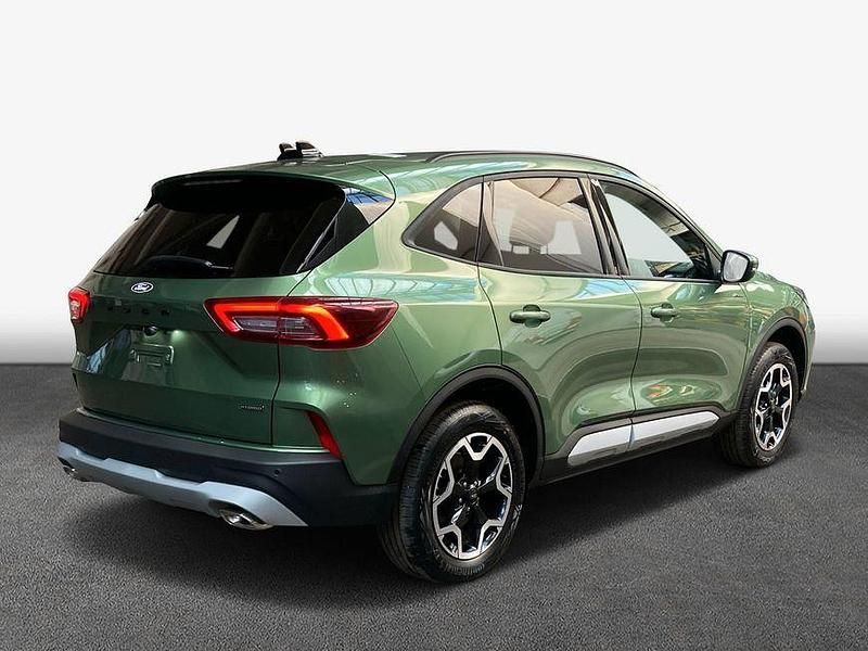 Używany Ford Kuga Active 179 KM (131 kW) 2024 Zielony SUV