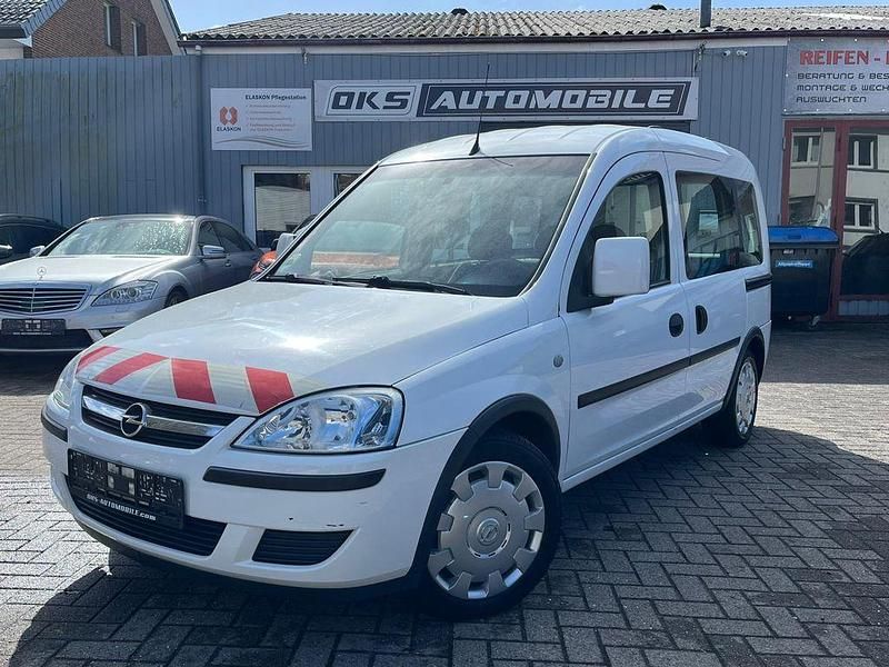 Gebraucht Opel Combo 94 PS (69 kW) 2010 Weiß Van / Kleinbus